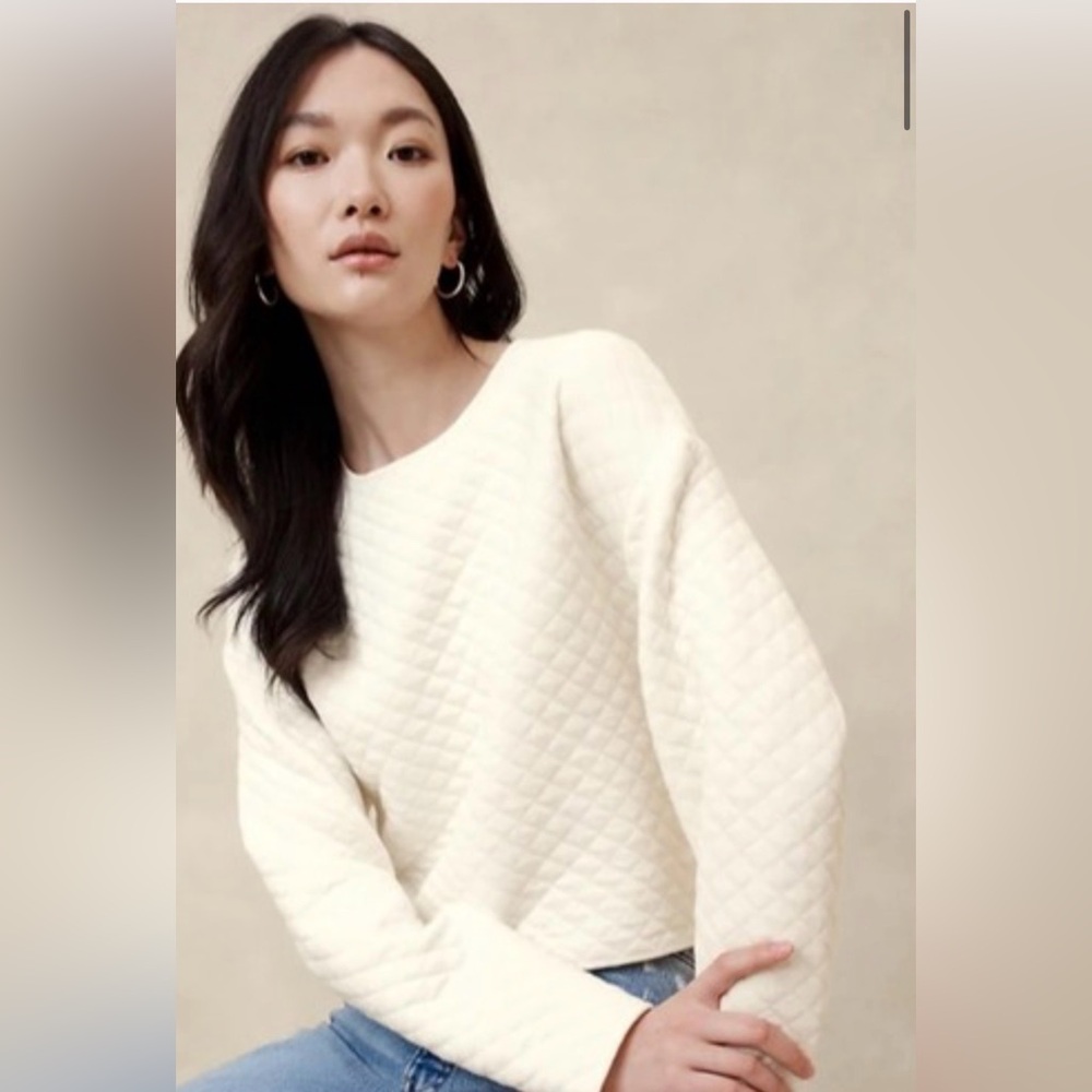 Banana Republic White Quilted Top